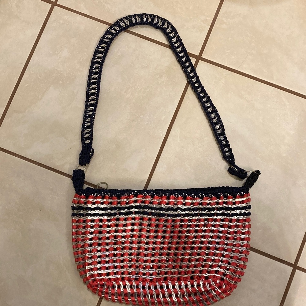 Hand Made Bottle Cap Purse - Picture 7 of 10